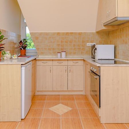 Illes Apartmanok Ii. Hajduszoboszlo Luaran gambar