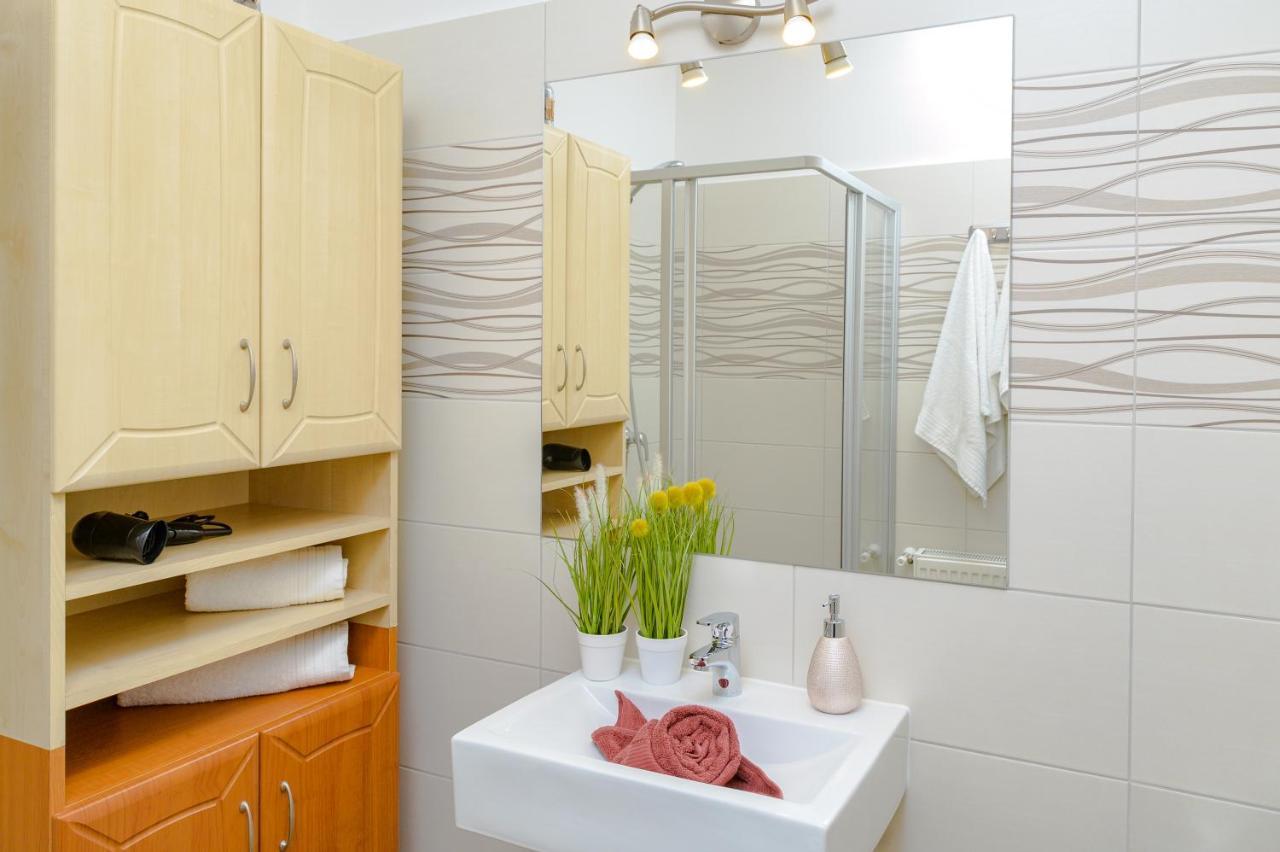 Illes Apartmanok Ii. Hajduszoboszlo Luaran gambar