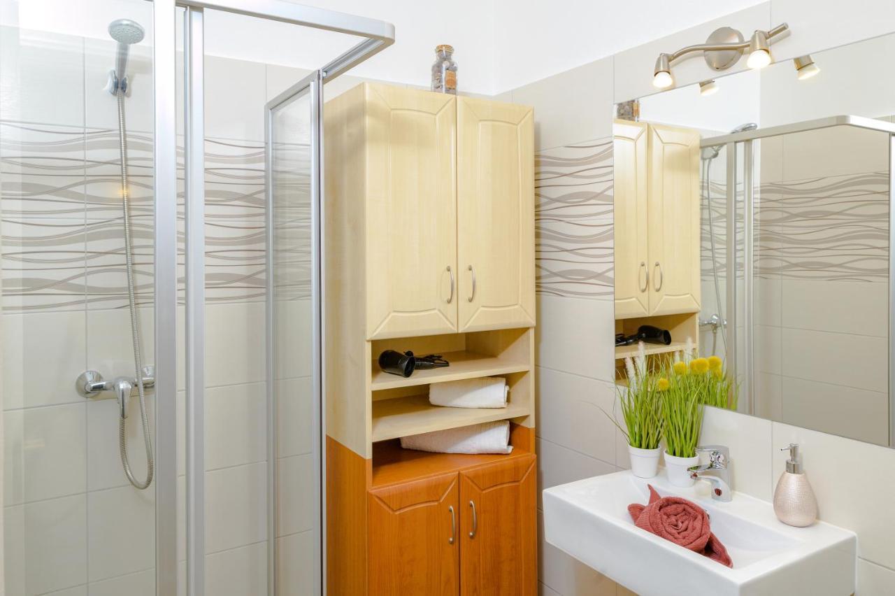 Illes Apartmanok Ii. Hajduszoboszlo Luaran gambar