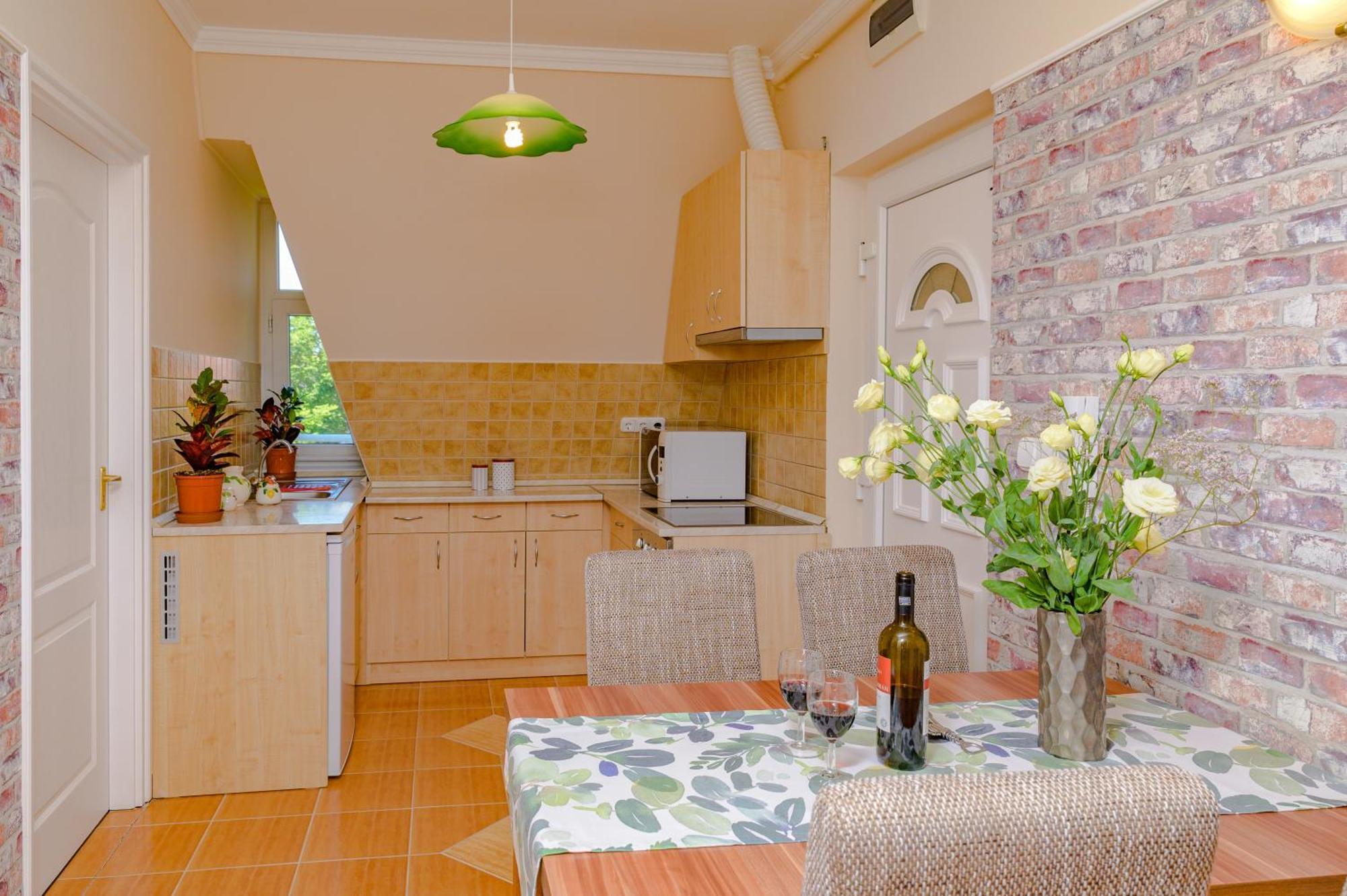Illes Apartmanok Ii. Hajduszoboszlo Luaran gambar