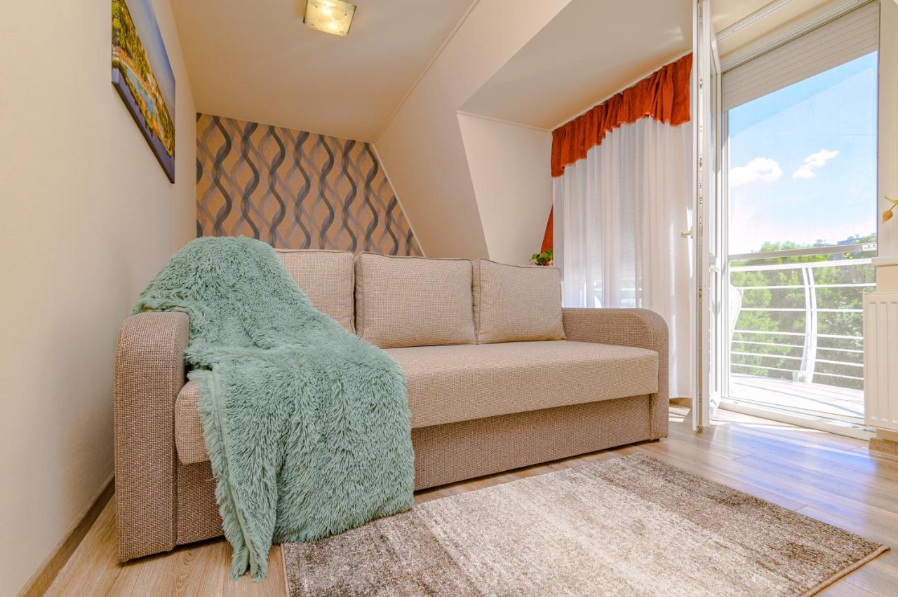 Illes Apartmanok Ii. Hajduszoboszlo Luaran gambar